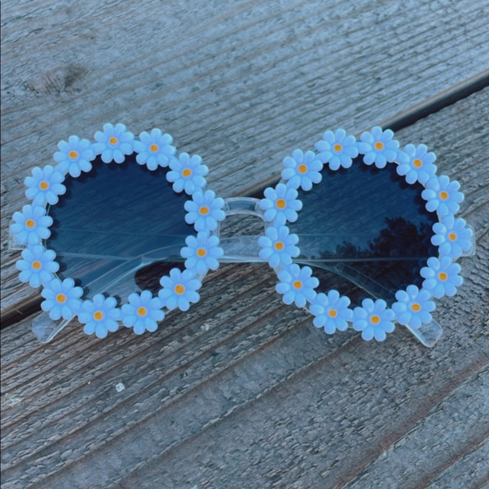 Boho Daisy 60s Vibe Retro Sunnies Sunglasses - Picture 4 of 8